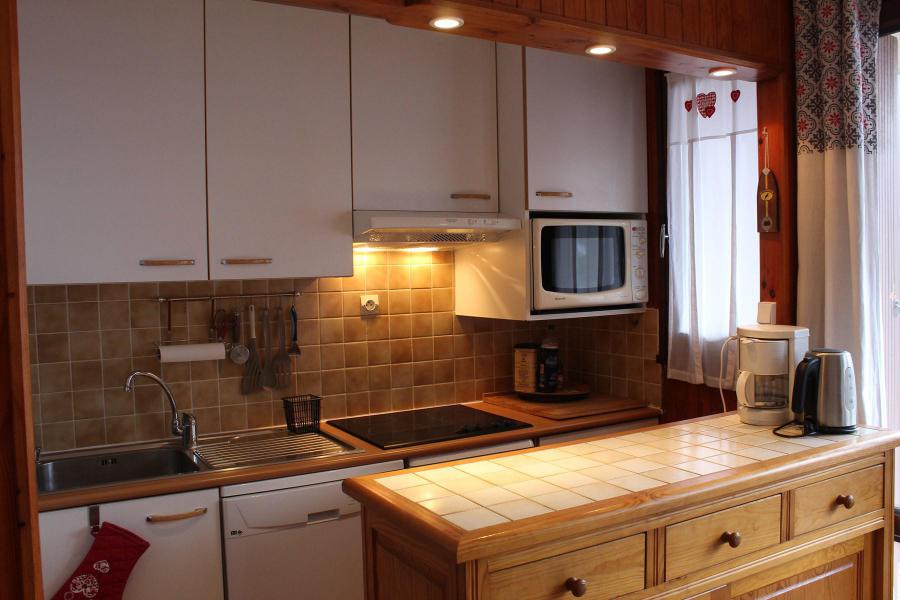 Rent in ski resort Studio sleeping corner 6 people (088) - Résidence Centre Vars - Vars - Kitchenette