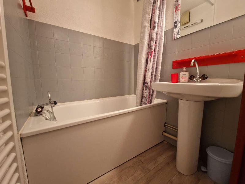 Location au ski Appartement 2 pièces 4 personnes (890) - Résidence Edelweiss - Vars - Salle de bains