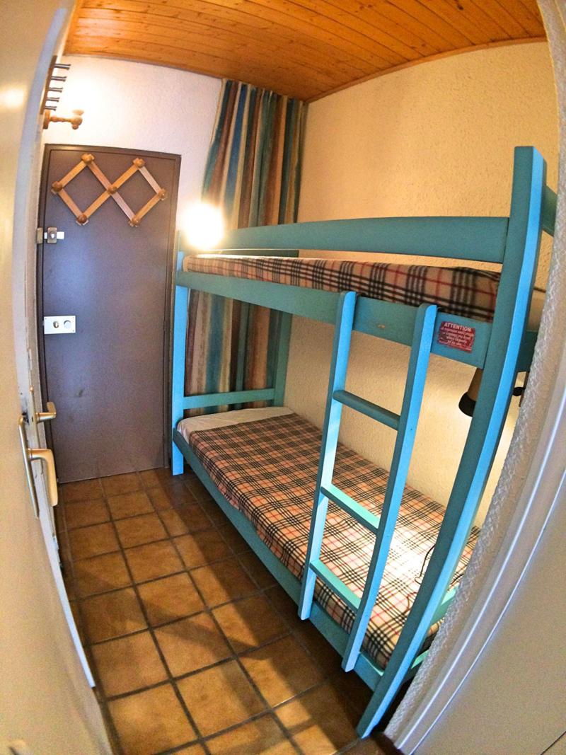 Rent in ski resort Studio sleeping corner 4 people (07) - Résidence Hostellerie - Vars - Cabin