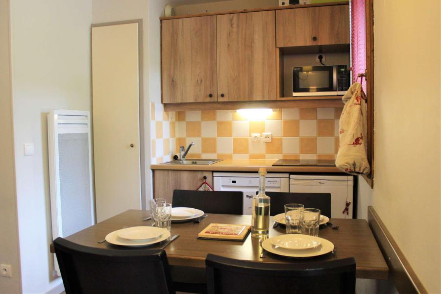 Skiverleih 2-Zimmer-Appartment für 4 Personen (A315) - Résidence l'Albane - Vars - Tisch
