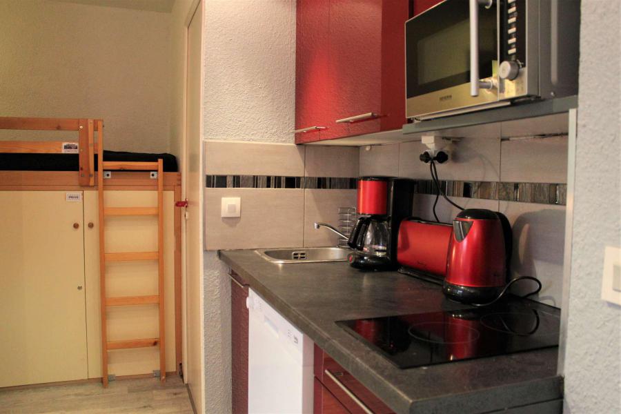 Location au ski Studio cabine 4 personnes (888) - Résidence l'Eyssina - Vars - Kitchenette