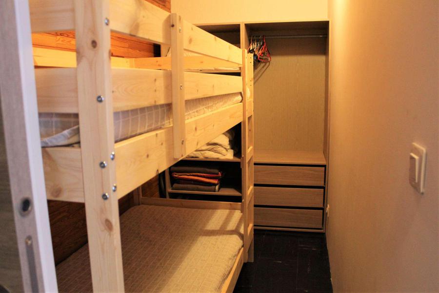Аренда на лыжном курорте Квартира студия со спальней для 6 чел. (205) - Résidence l'Outagno - Vars
