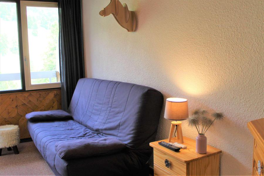 Rent in ski resort Studio sleeping corner 4 people (319) - Résidence Lauzet - Vars - Living room