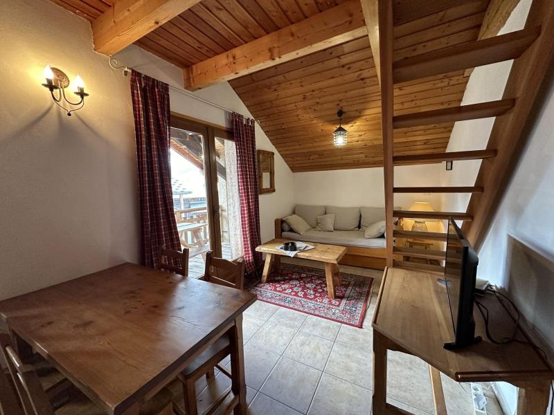 Ski verhuur Appartement 2 kamers mezzanine 4 personen (001) - Résidence Le Coup de Sabre - Vars - Woonkamer