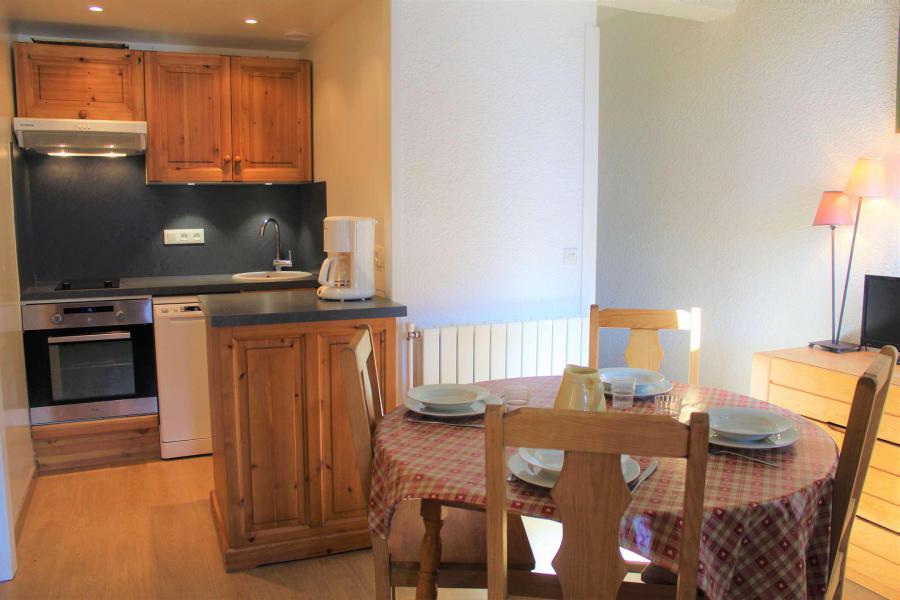 Rent in ski resort 2 room duplex apartment 6 people (019) - Résidence le Hameau - Vars - Living room