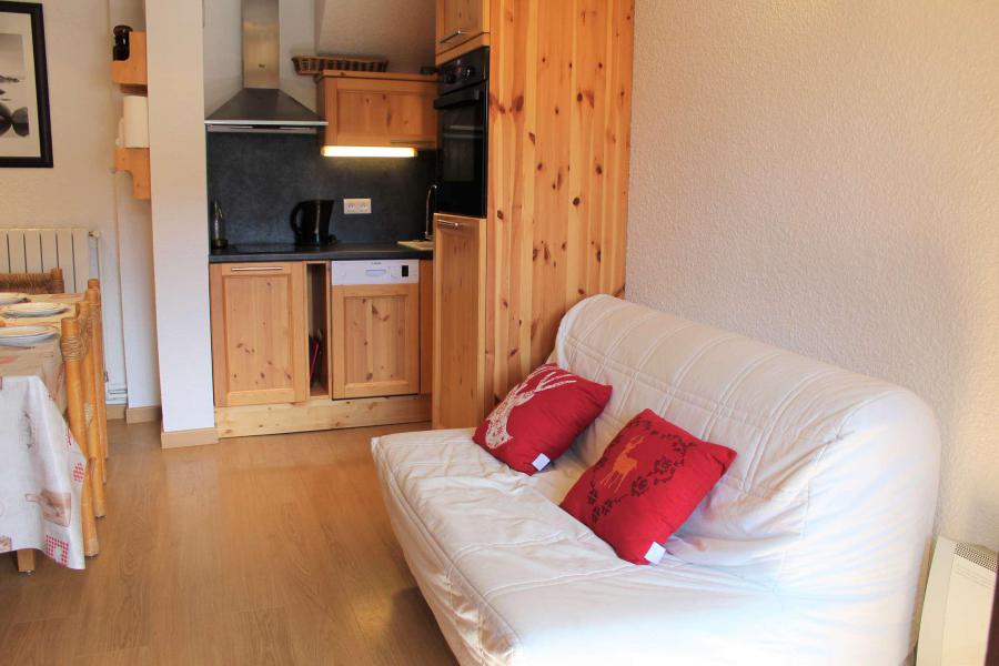 Ski verhuur Appartement duplex 2 kamers 5 personen (018) - Résidence le Hameau - Vars - Woonkamer