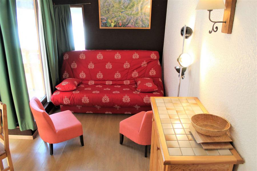 Ski verhuur Appartement duplex 2 kamers 6 personen (019) - Résidence le Hameau - Vars - Woonkamer