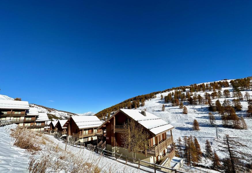 Skiverleih Résidence Le Hameau Des Rennes - Vars - Draußen im Winter