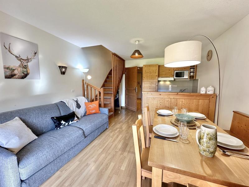 Location au ski Appartement 3 pièces 6 personnes (E31) - Résidence Le Hameau Des Rennes - Vars - Séjour