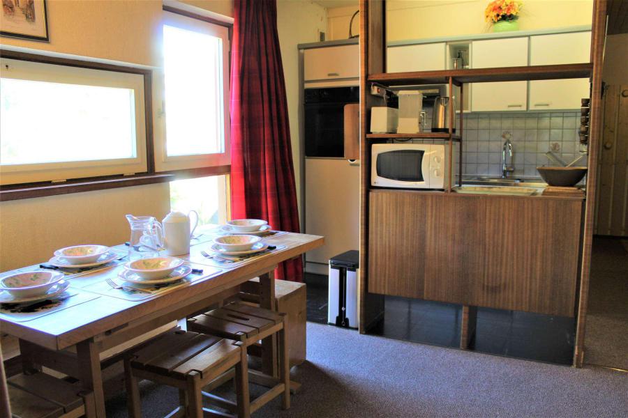 Ski verhuur Studio bergnis 5 personen (201) - Résidence le Lubéron - Vars - Woonkamer