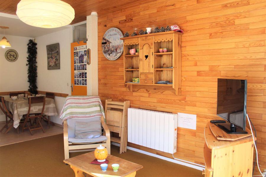 Rent in ski resort 3 room apartment 6 people (1053) - Résidence le Pelvoux II - Vars - Living room