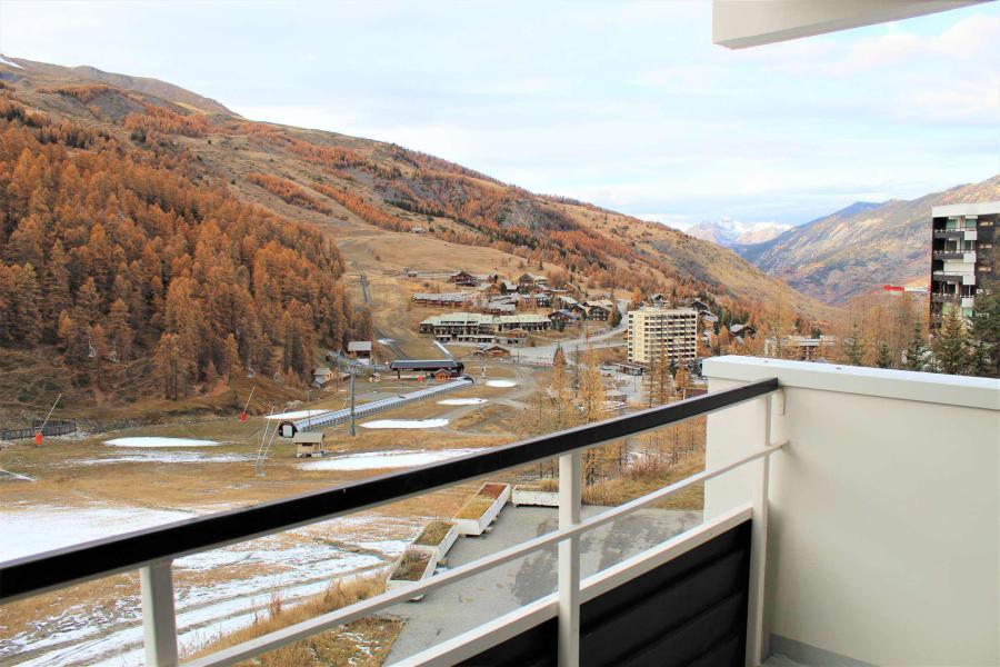 Vacances en montagne Studio coin montagne 4 personnes (462) - Résidence le Pelvoux II - Vars - Extérieur hiver