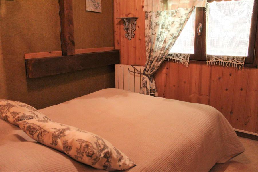 Rent in ski resort 3 room duplex apartment 6 people (010) - Résidence le Sandrina - Vars - Bedroom