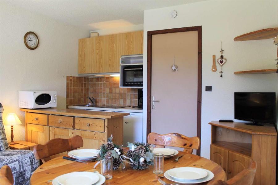 Skiverleih Studio Schlafnische 4 Personen (B102) - Résidence les Alpages - Vars - Wohnzimmer