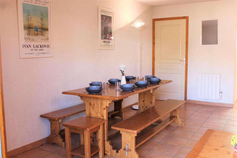 Rent in ski resort 5 room apartment 8-10 people (B20) - Résidence les Bouquetins - Vars - Living room