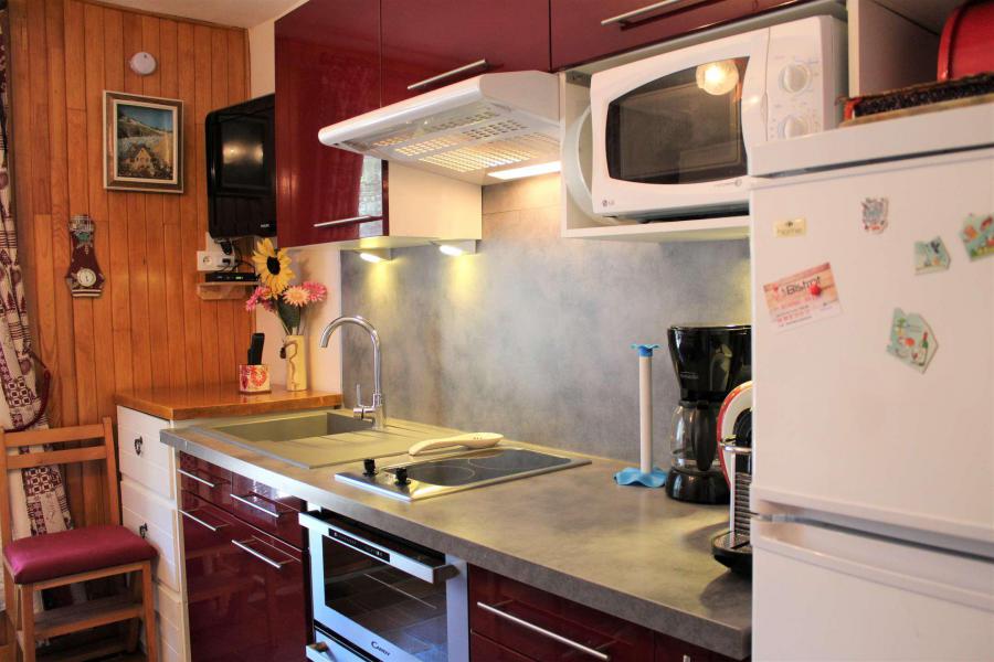 Location au ski Studio 3 personnes (002) - Résidence les Chabrières - Vars - Kitchenette