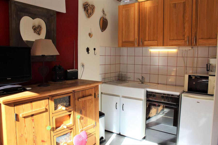 Rent in ski resort Studio 4 people (010) - Résidence les Edelweiss - Vars - Kitchenette