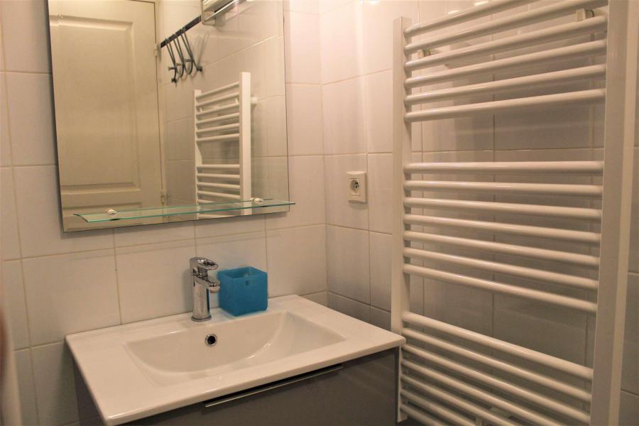 Wynajem na narty Apartament 2 pokojowy z alkową 4 osoby (505) - Résidence les Lofts - Vars - Łazienka