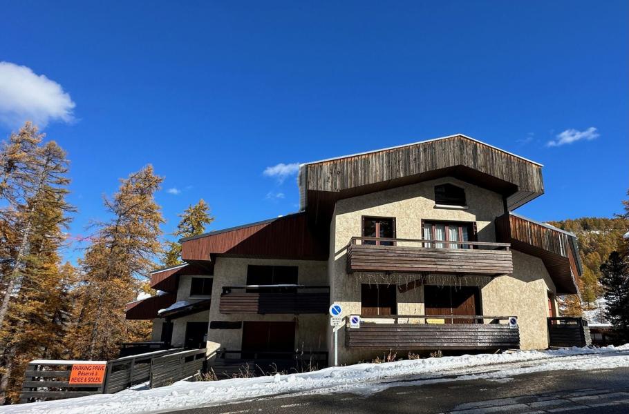 Vacances en montagne Résidence Neige et Soleil  - Vars - Extérieur hiver