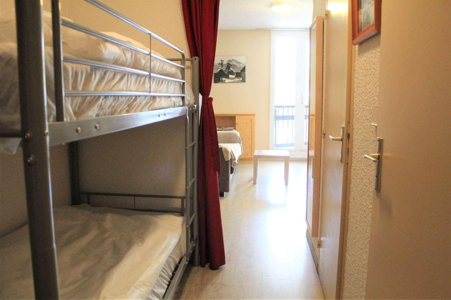 Rent in ski resort 1 room apartment sleeping corner 4 people (305) - Résidence Ski Soleil - Vars - Apartment