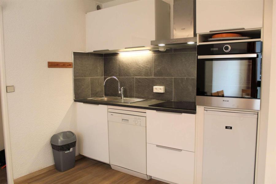 Alquiler al esquí Apartamento 3 piezas para 8 personas (108) - Résidence Ski Soleil - Vars - Kitchenette