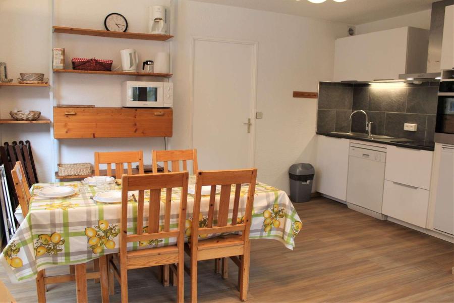 Ski verhuur Appartement 3 kamers 8 personen (108) - Résidence Ski Soleil - Vars - Keukenblok