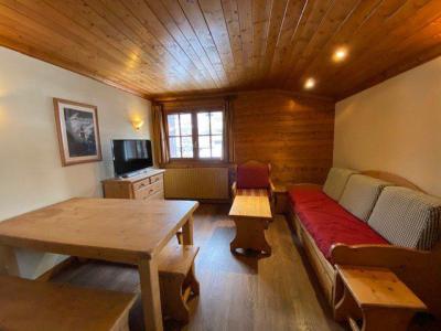 Rent in ski resort 3 room apartment sleeping corner 6 people (807) - ALPINA LODGE  - Vars - Living room