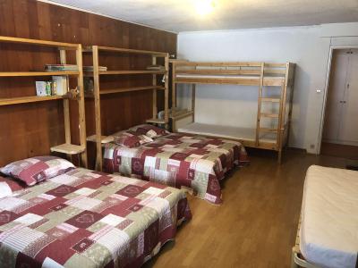 Rent in ski resort 5 room duplex chalet 10 people (371) - Chalet Blanc - Vars
