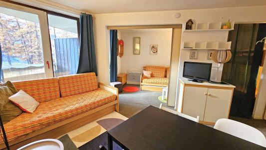 Rent in ski resort 2 room apartment sleeping corner 6 people (529) - La Résidence Eyssina - Vars