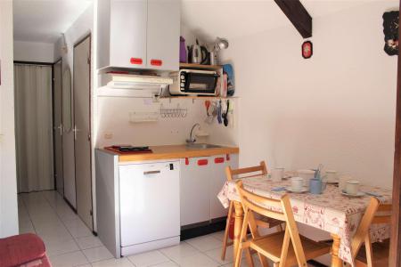 Rent in ski resort 2 room apartment 4 people (0208) - La Résidence les Colchiques - Vars