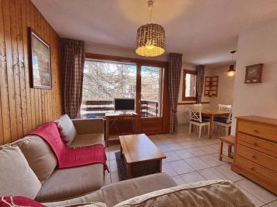 Location au ski Appartement 2 pièces coin montagne 6 personnes (31) - Le Bois du Fau - Vars - Séjour