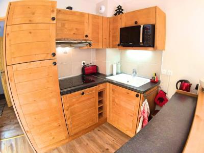 Rent in ski resort 4 room apartment 8 people (22C) - Le Hameau des Rennes - Vars - Kitchen