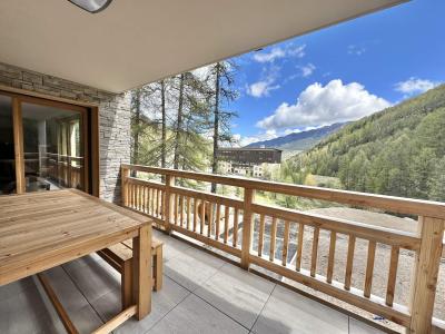 Ski verhuur Appartement 4 kamers 8 personen (001) - Le Solea - Vars - Terras