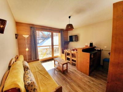 Rent in ski resort 2 room apartment 4 people (A44) - Les Chalets des Rennes - Vars - Living room