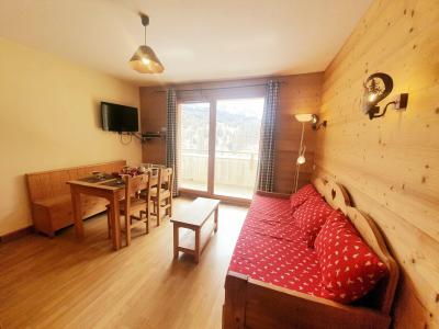 Rent in ski resort 2 room apartment 4 people (G12) - Les Chalets des Rennes - Vars - Living room