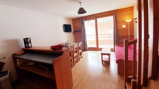 Rent in ski resort 3 room duplex apartment 6 people (B41) - Les Chalets des Rennes - Vars - Living room