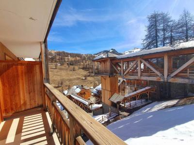 Rent in ski resort 2 room apartment 4 people (A53) - Les Chalets des Rennes - Vars - Winter outside
