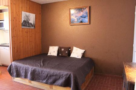 Rent in ski resort Studio sleeping corner 4 people (011) - Résidence Centre Vars - Vars - Living room