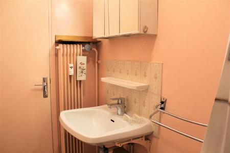 Rent in ski resort Studio sleeping corner 4 people (086) - Résidence Centre Vars - Vars - Shower room