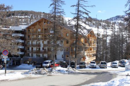 Vacances en montagne Résidence Ecrin des Neiges - Vars - Extérieur hiver