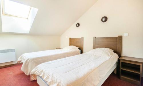 Rent in ski resort 4 room apartment 9 people (Sélection 68m²-4) - Résidence l'Albane - Maeva Home - Vars - Winter outside