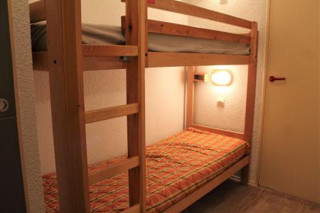 Аренда на лыжном курорте Квартира студия со спальней для 4 чел. (213) - Résidence l'Eyssina - Vars