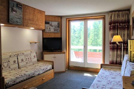 Ski verhuur Studio bergnis 4 personen (548) - Résidence l'Eyssina - Vars - Woonkamer