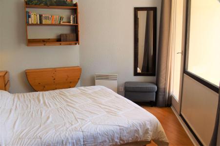 Rent in ski resort 2 room apartment cabin 6 people (407) - Résidence le Chambeyron - Vars