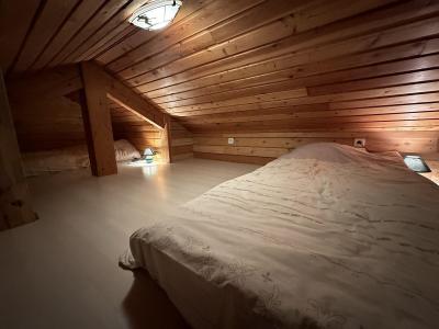 Rent in ski resort 2 room mezzanine apartment 4 people (001) - Résidence Le Coup de Sabre - Vars - Mezzanine