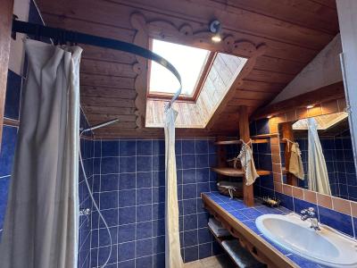 Rent in ski resort 2 room mezzanine apartment 6 people (002) - Résidence Le Coup de Sabre - Vars