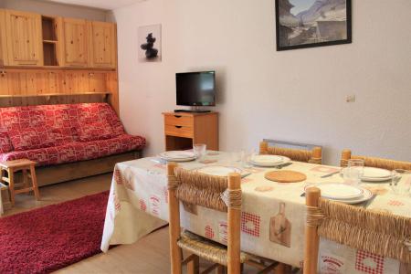 Rent in ski resort 2 room duplex apartment 5 people (018) - Résidence le Hameau - Vars - Living room