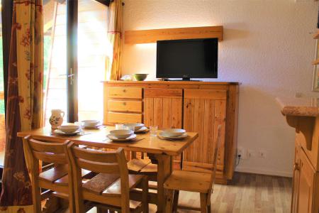 Wynajem na narty Apartament duplex 2 pokojowy 6 osób (012) - Résidence le Hameau - Vars - Pokój gościnny