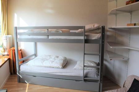 Rent in ski resort Studio sleeping corner 4 people (462) - Résidence le Pelvoux II - Vars - Bunk beds