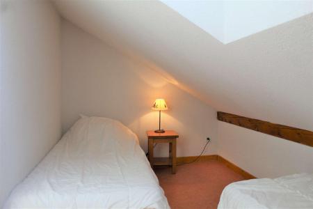 Skiverleih Triplex Wohnung 5 Zimmer 8-10 Personen (B20) - Résidence les Bouquetins - Vars - Schlafzimmer